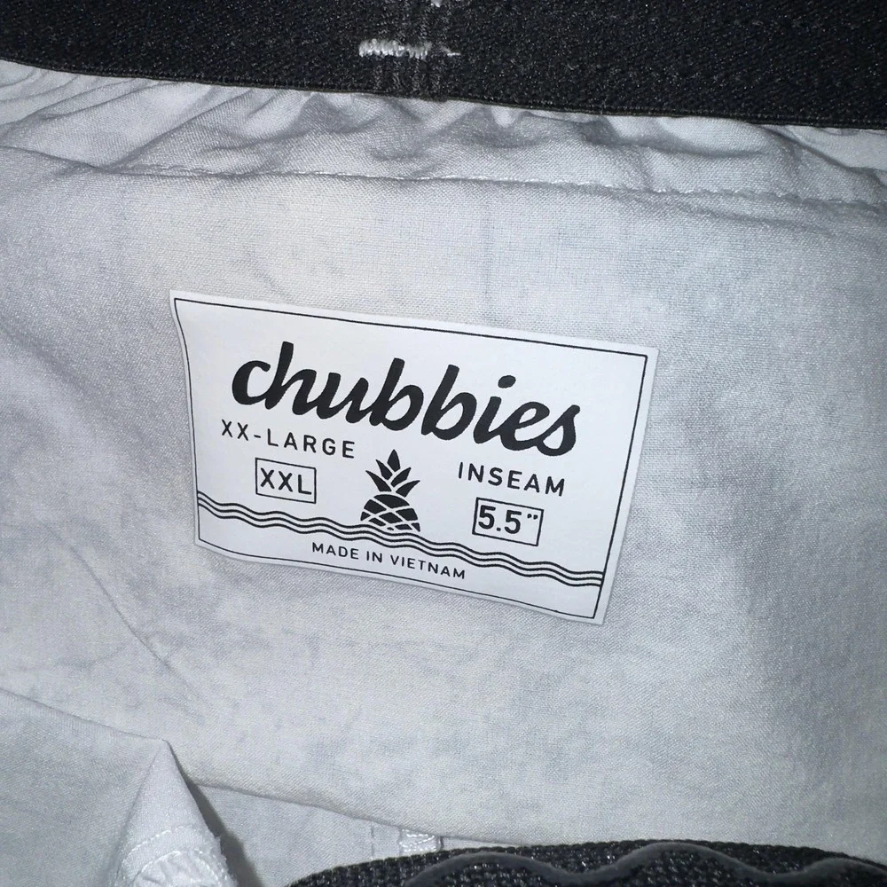 Chubbies Shorts Mens 2XL Gray‎ White 5.5 Inseam Marble Print Drawstring